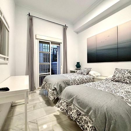 El Reloj Del Viajero 2 Appartement Sevilla Buitenkant foto